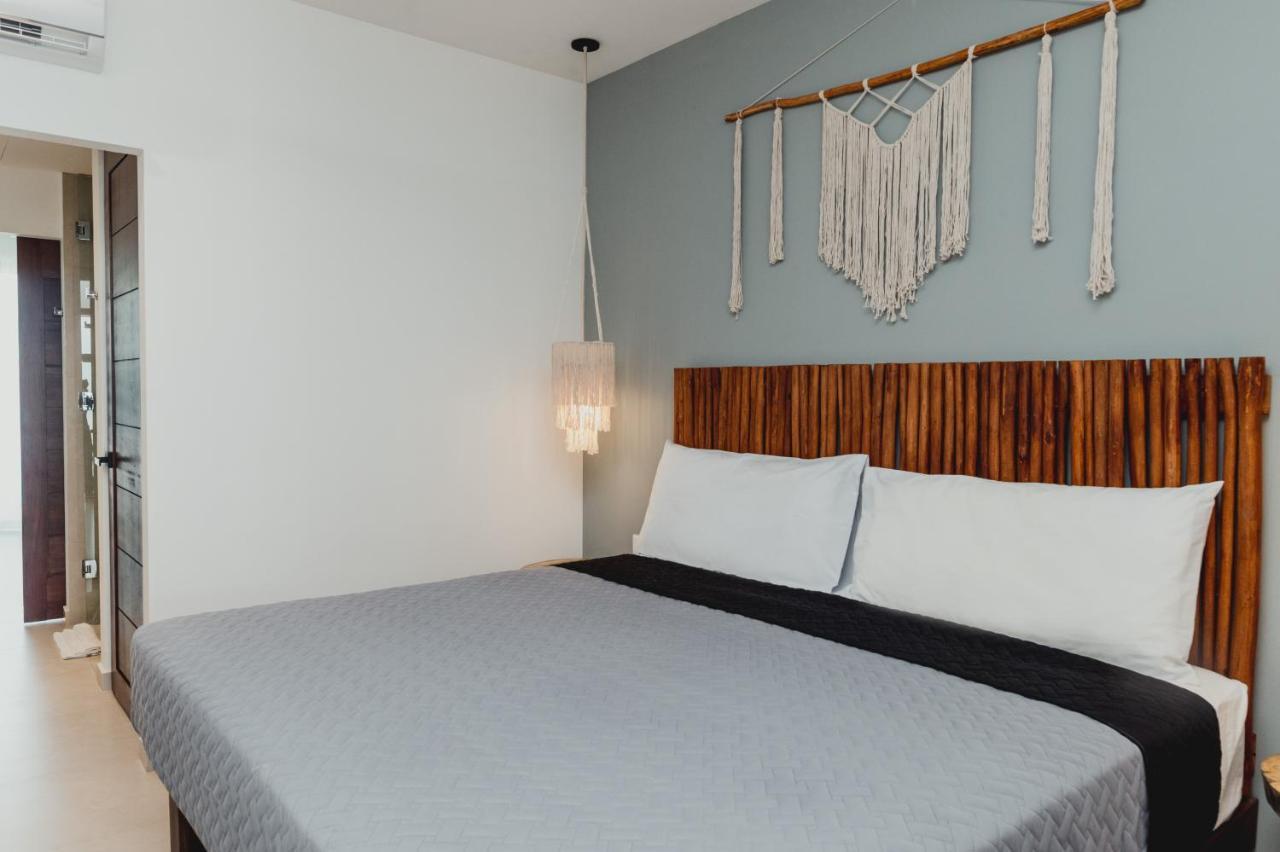 Phantom Suites Playa del Carmen Exterior photo